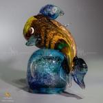 Композиция из цветного стекла "Золотая рыбка-1"