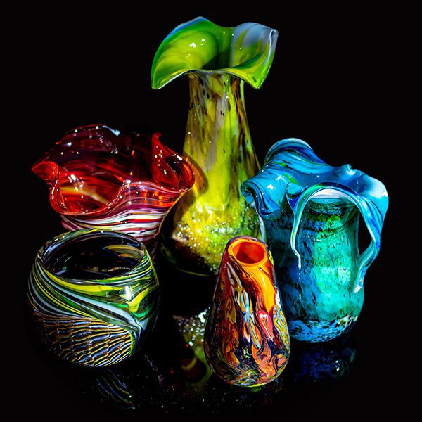 Декоративные вазы и кувшины